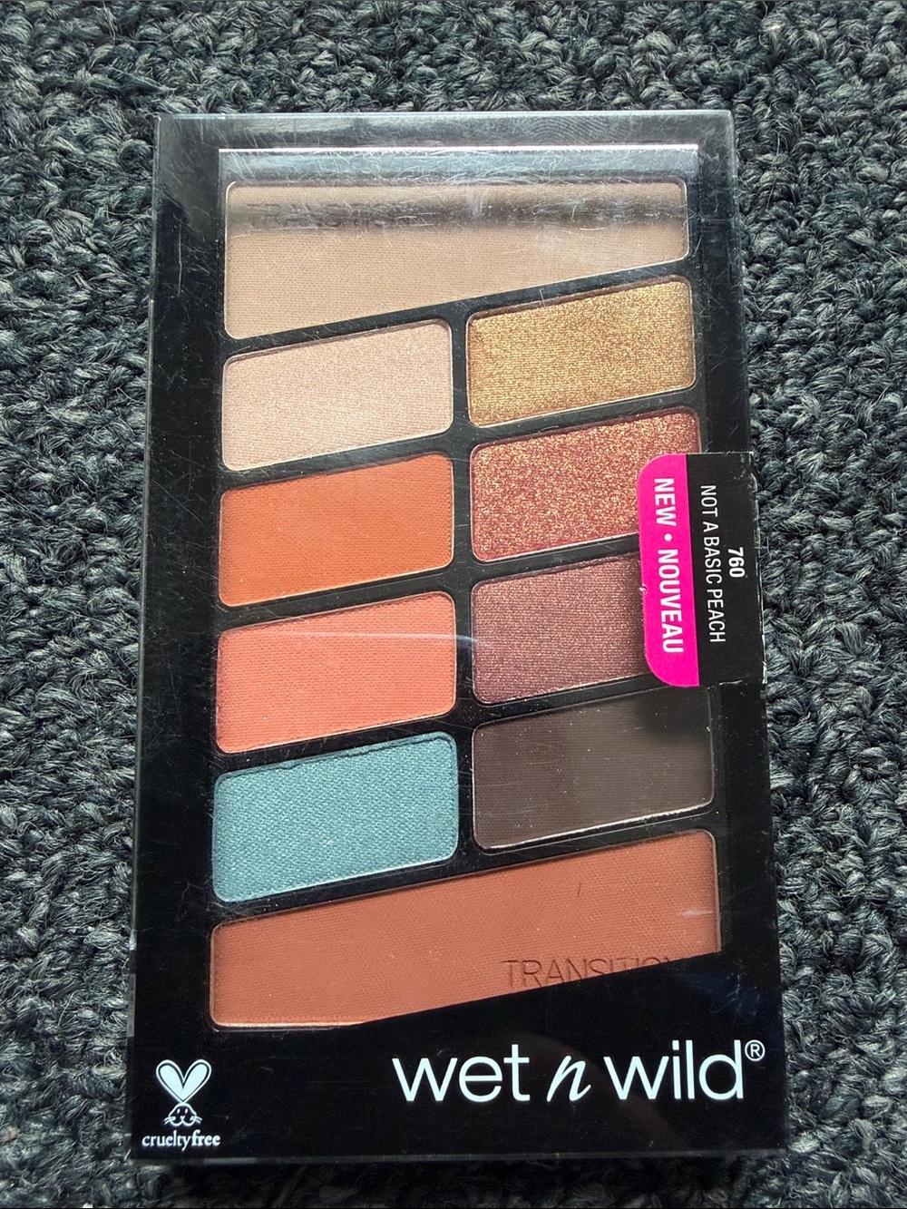 wet n wild Not A Basic Peach Eyeshadow Palette - Peach,Gold,Coral & Aqua Accents